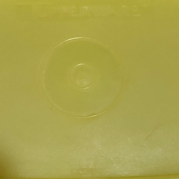 Vintage Tupperware Yellow Storage Container (retired item) - Picture 5 of 6